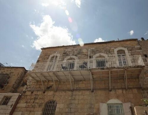 19242540268_5bd9224030_z