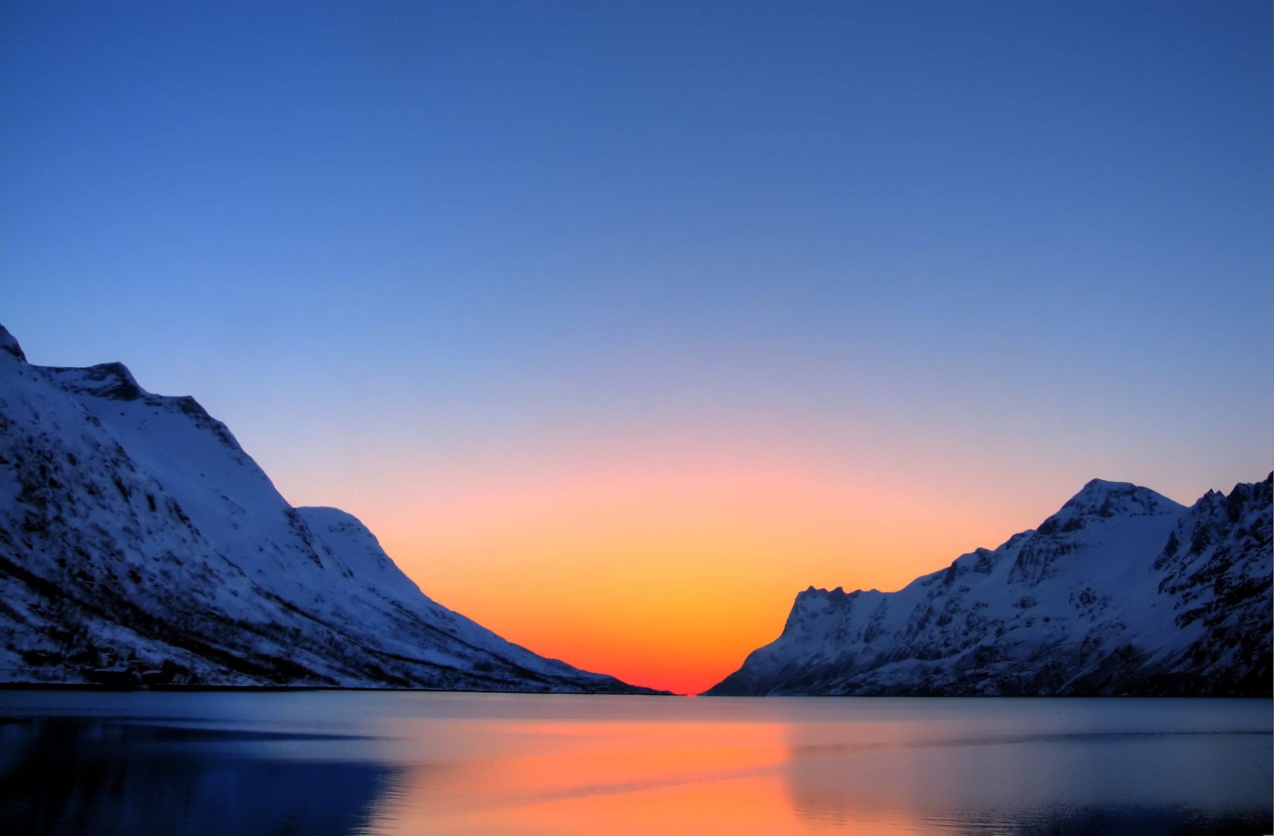 arctic_sunset