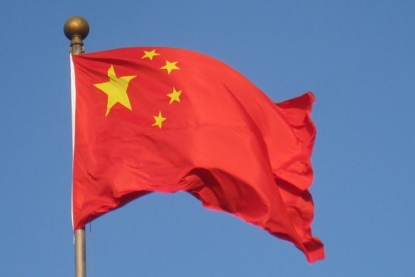 chinese_flag_beijing_-_img_1104_1