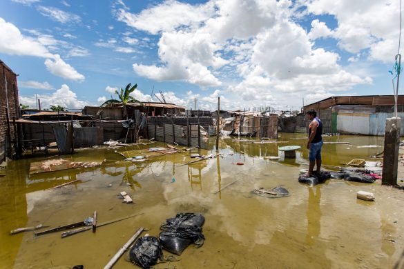 flooded_village_-_piura_peru