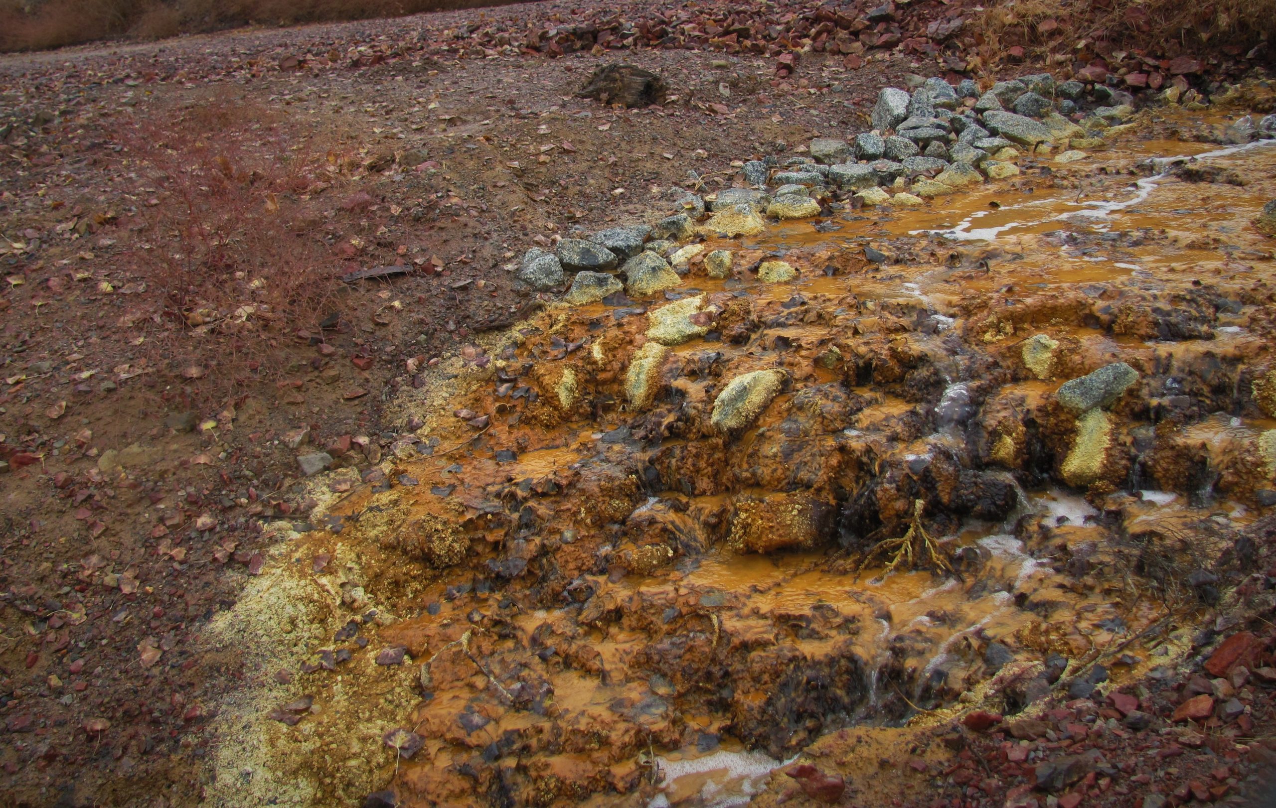 new_idria_mercury_mine_polluted_water