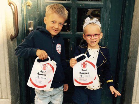 vigga_og_sejr468x350_red_barnet