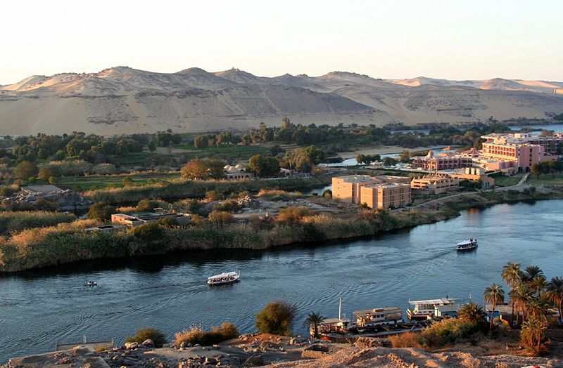800px-s_f-e-cameron_egypt_nile-aswan