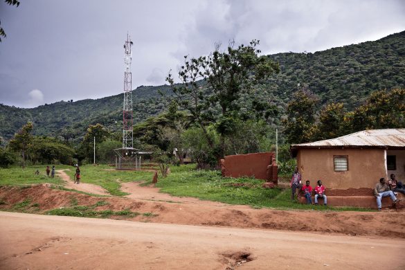 bluetown_sender_village