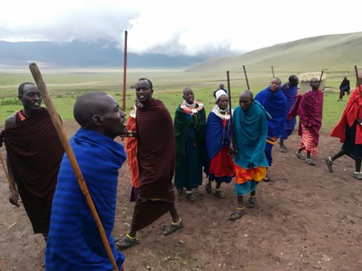 maasaierved_ngorongoro_krateret