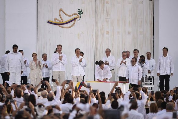 jefa_de_estado_participa_en_ceremonia_de_la_firma_de_la_paz_entre_el_gobierno_de_colombia_y_las_farc_e