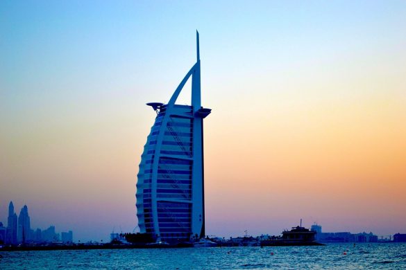 jumeirah-travel-uae-dubai-burj-al-arab-landmark-2964605