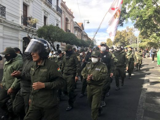 politi_bolivia_anne_grue_nielsen