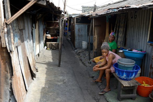 gettyimages-_fattigdom_lagos_nigeria